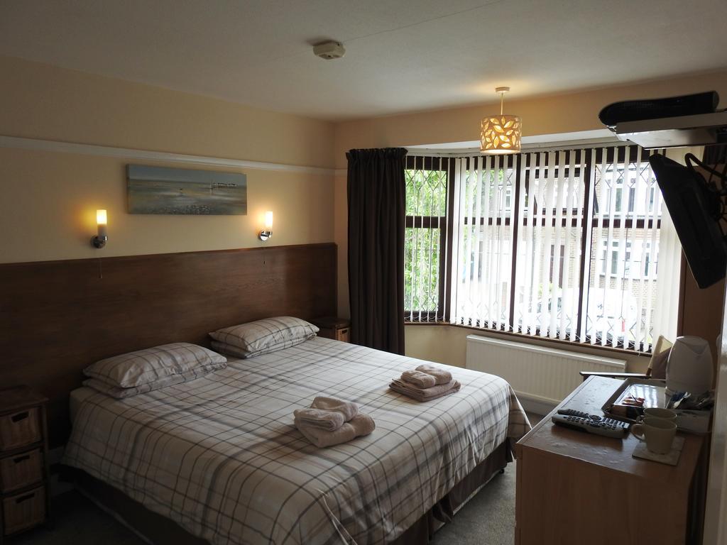 Cherish End Guest House دونْسْتابل المظهر الخارجي الصورة